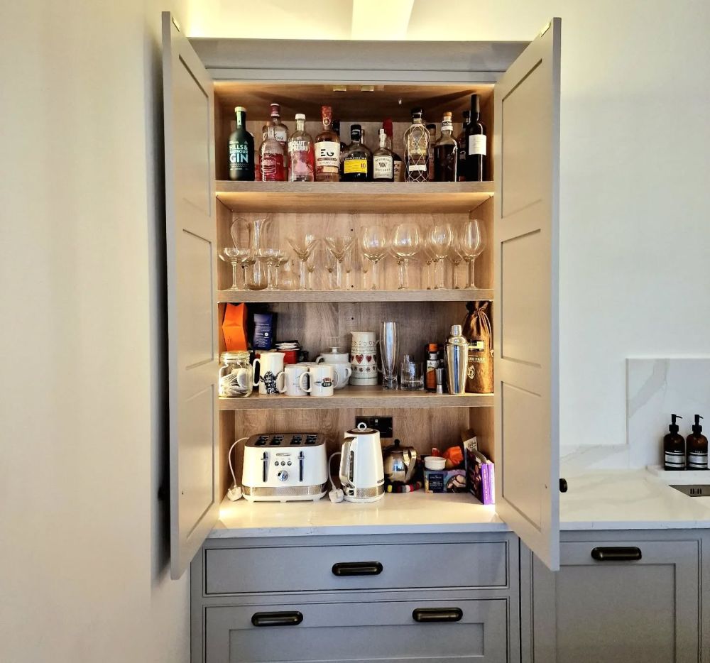 Southside of Glasgow Shaker in-frame kitchen