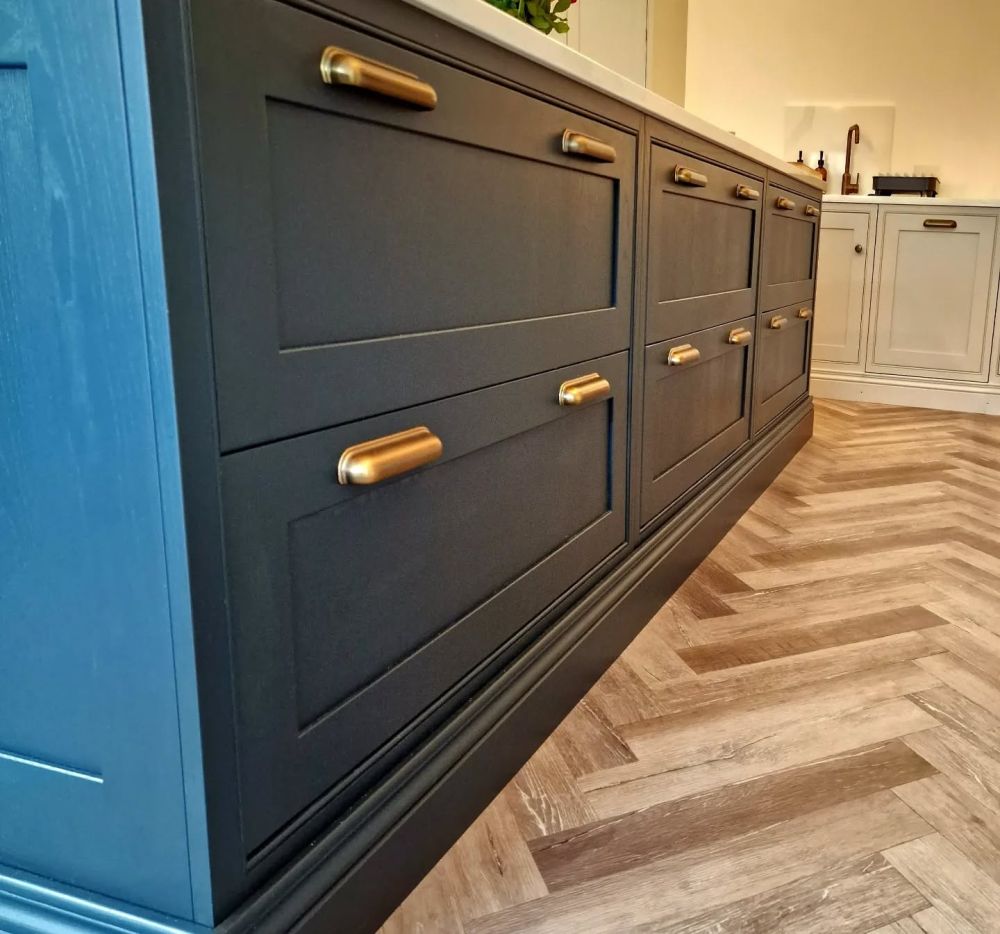 Glasgow Shaker in-frame kitchen