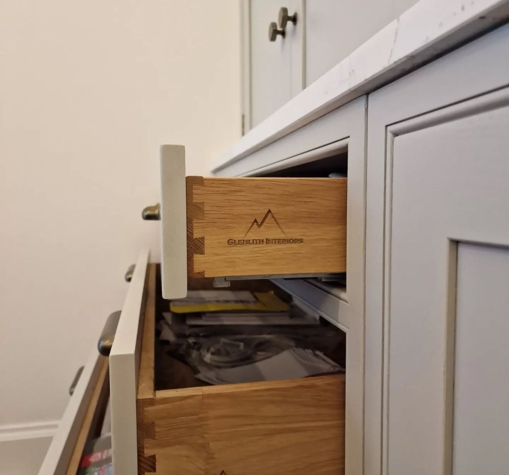 Shaker in-frame kitchen