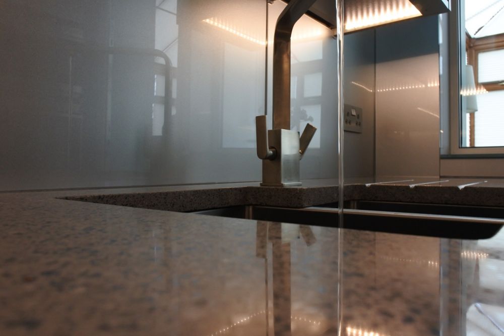 Rangemaster tap with silestone chrome