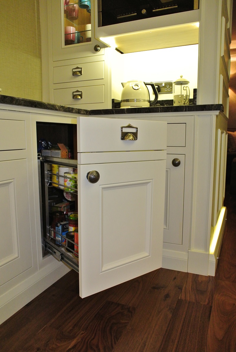 Magic corner in an Inframe kitchen