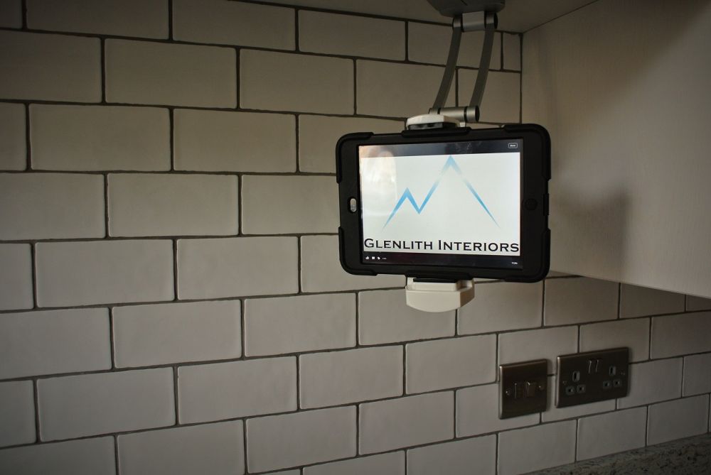 iPad holder for recipes